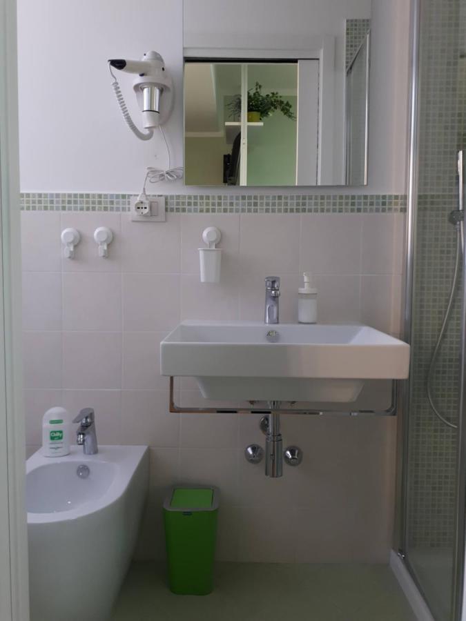 Casa Valeria Ancona Hotel ภายนอก รูปภาพ