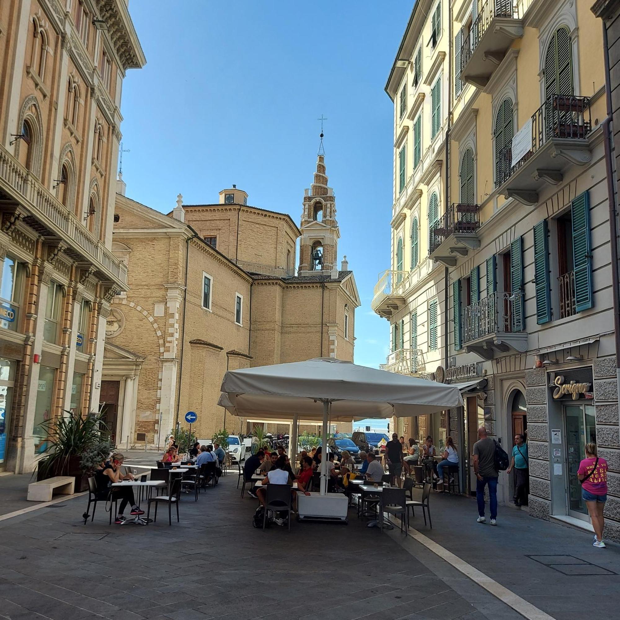 Casa Valeria Ancona Hotel ภายนอก รูปภาพ